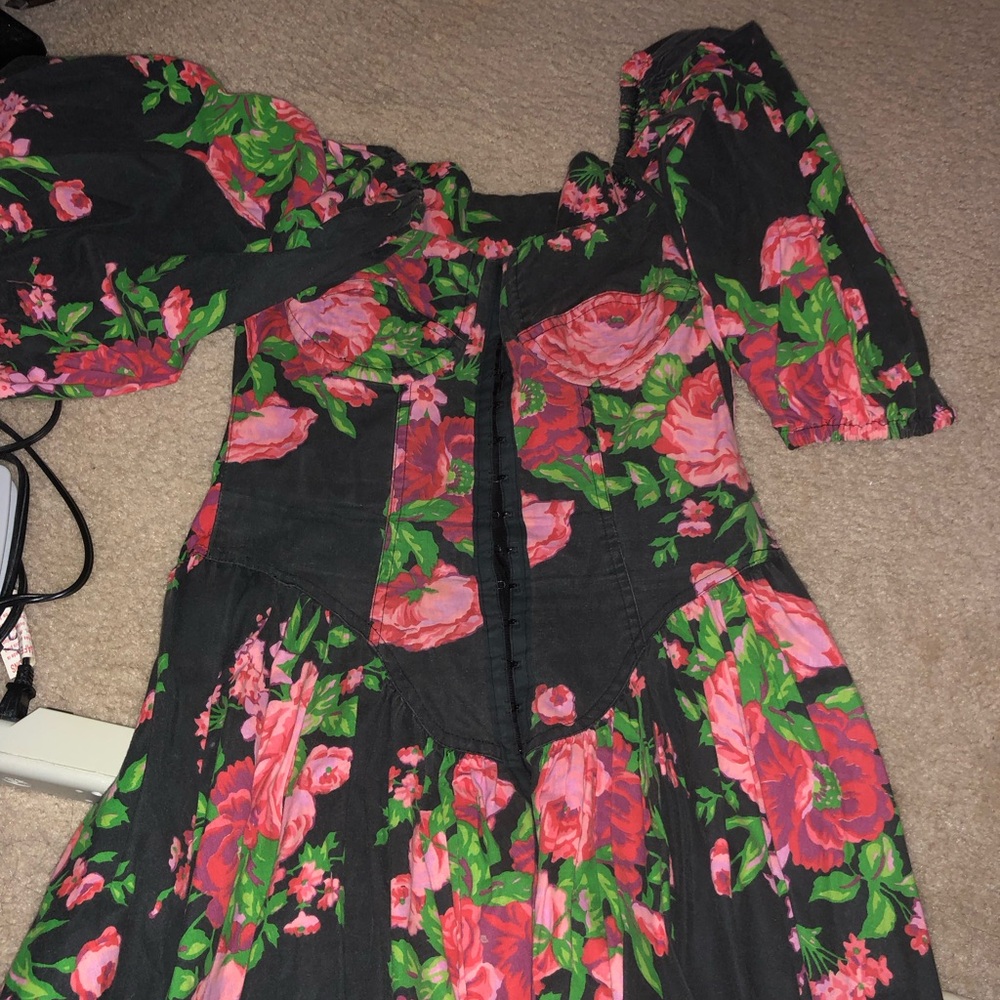 Betsey Johnson punk label cabbage rose milkmaid dress